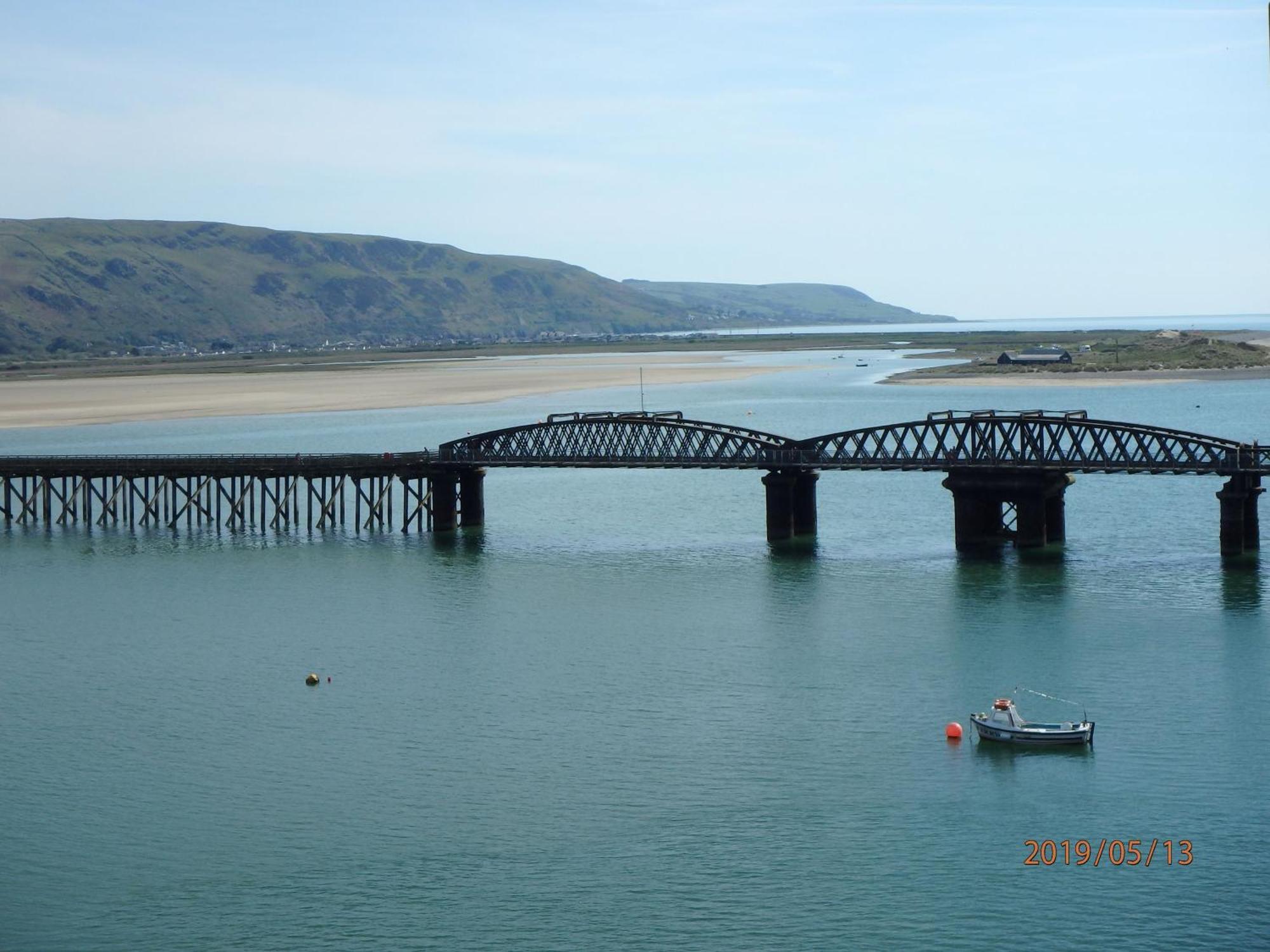 Beach Vista Apartment Three In Barmouth Eksteriør billede